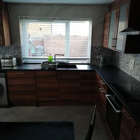 Large House With 3 Bedrooms House, 5 Guests Near City/Manu Stadiums Manchester Exterior photo